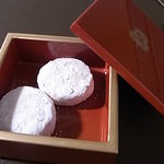 セント レジス ホテル - 開けるとスノーボールが