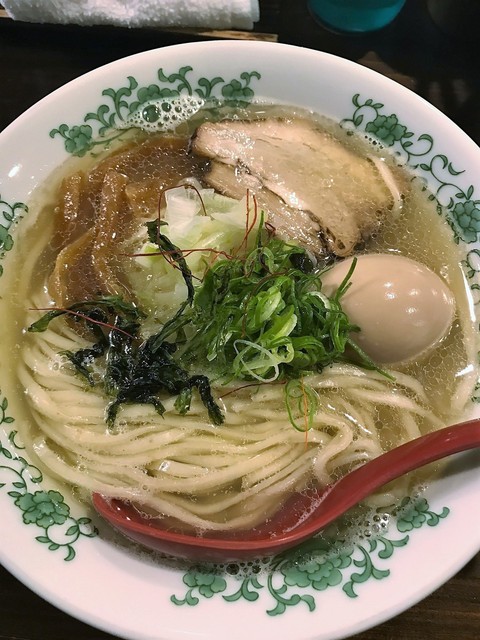 麺 密くろ 青葉通一番町 ラーメン 食べログ