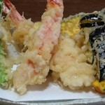 手打ち蕎麦　六四篭 - 天ぷら(ししとう、えび、なす、きす、さつまいも、えのき、かぼちゃ)