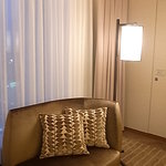 セント レジス ホテル - ソファ　スタンド