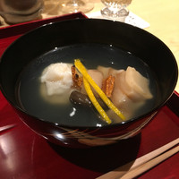 銀座 しのはら - お椀 三陸のホタテ真薯 きのこ バチコ