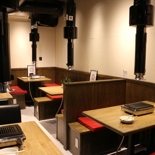 カジュアルで落ち着いた空間で、最高の焼肉を。