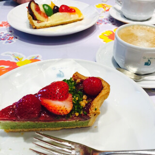 梅田でケーキを楽しむなら おすすめの人気カフェ8選 食べログまとめ 梅田でケーキを楽しむなら おすすめの人気カフェ8選 食べログまとめ