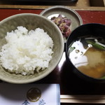 金谷 - 最後にご飯とみそ汁