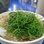 来来亭 - 葱ラーメン　※葱が少ない気が・・・