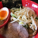 豚骨らーめん 一本道 - 麺