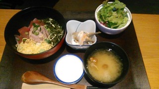 爽季 - [料理] マグロ山かけ丼 セット全景♪ｗ