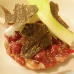 ポエシア - 大阪のツムラの河内鴨のタルタル 椎茸ペースト添え