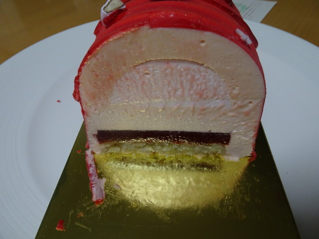 憧れのお店のケーキはやっぱり最高に美味しかった By Yukino Nara ラデュレ 日本橋三越店 Laduree 三越前 マカロン 食べログ