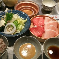 しゃぶしゃぶ 山笑ふ 表参道店 - 