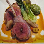 レストラン・ジョルジュマルソー - オーストラリア産仔羊のロースト　その骨からとったソース　季節の温野菜と共に