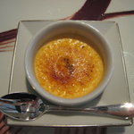 レストラン・ジョルジュマルソー - 長崎雲仙の口福卵、ベーコン、パルメザンチーズのクレームブリュレ