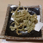 Uohiro - 2017/1 お通し 白魚の唐揚青海苔付
