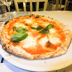 Pizzeria Gaudi - マルゲリータ