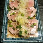 もつ焼き 煮込み 楓 - タン刺し