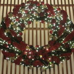 ザ・ペニンシュラ東京 - ロビーのクリスマスリース