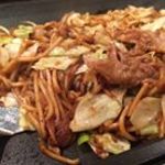 Teppan Yaki Yottemite - 自慢のホルそばです