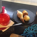 RYORIYA AO - 自家製パン