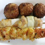 LAWSON - 料理写真:つくね・ねぎま・ぼんじり