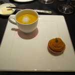 ザ・ペニンシュラ東京 - パンプキンポタージュ