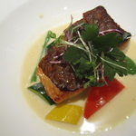 ザ・ペニンシュラ東京 - 活〆真鯛のポワレ（ＵＰ）