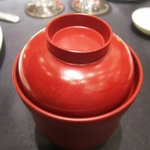 ザ・ペニンシュラ東京 - サプライズディッシュ