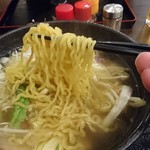 海風堂 - 麺アップ