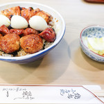 栄一 - 焼き鳥丼とお新香
