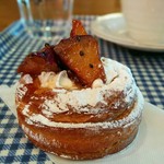 ブレッドアンドケーキ ソラ - カリカリ大学芋のデニッシュ