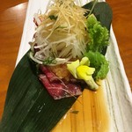 どん亭 - 牛刺し