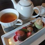 La Bonta - ランチスイーツ＋紅茶