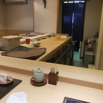 鮨菜 和喜智 - 本日は横の席で。こちらからの角度も新鮮