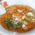 Yamaokaya - 辛味噌つけ麺のつけ汁。油多めオーダー。