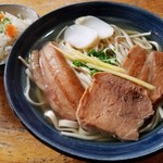 首里そば - 首里そば(大)，じゅーしぃ