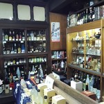 向酒店 - 色んなお酒を売ってます