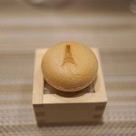 SUGALABO - からすみとイクラ京菓子司末富の最中に包んで 