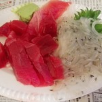 魚仁 - マグロ＋しらうお 500円