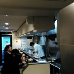 らーめん颯人 - 店内