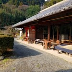 薪焼き石窯パン 岳人 - 「外観」