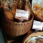 薪焼き石窯パン 岳人 - 「内観」