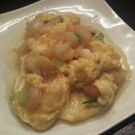 菜香餃子房 - 海老と玉子の炒め600円