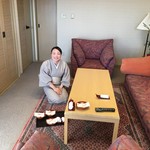 本陣 平野屋 花兆庵 - 伊藤美誠ちゃんそっくりな曽我さん、お世話になりました