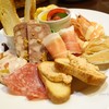 発 - 料理写真:2016年10月　前菜盛り合わせ2人前【1580円】この量、クオリティなら納得のお値段(^^)