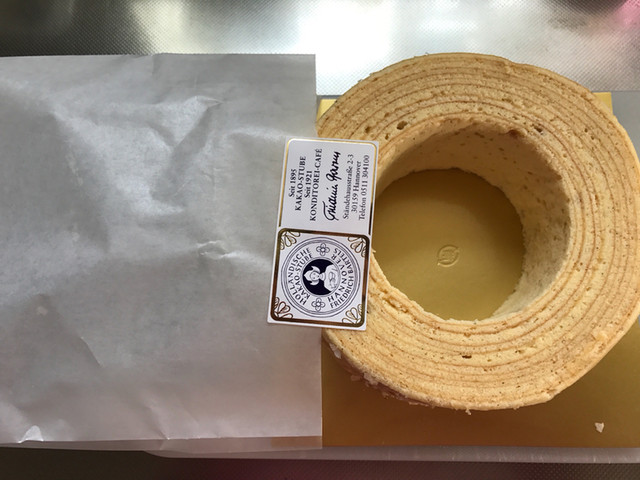 ホレンディッシェ・カカオシュトゥーベ 仙台三越店（HOLL&Auml;NDISCHE KAKAO-STUBE） - 勾当台公園（バームクーヘン）の写真