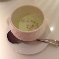 GINTO 池袋店 - 枝豆とコンソメのジュレのスープ