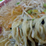 ラーメン渓流 - 麺　アップ！