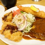 とんかつ定 - 2016年10月　A定食。この組み合わせは和歌山市内であったっけ？