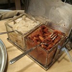 スパイスボックス - アチャールなど。