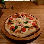 キャラバンズ カフェ - Caravan’s PIZZA 900円