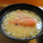 天金大船支店 - ボタン海老のあら汁アップ